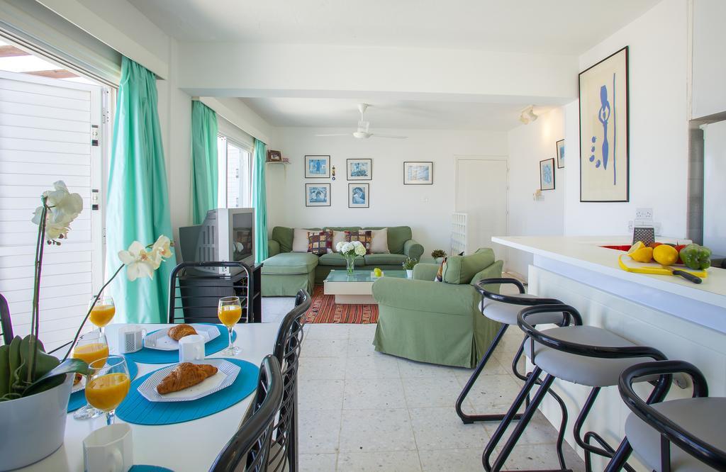 Protaras Holiday Suite Annie Exterior foto
